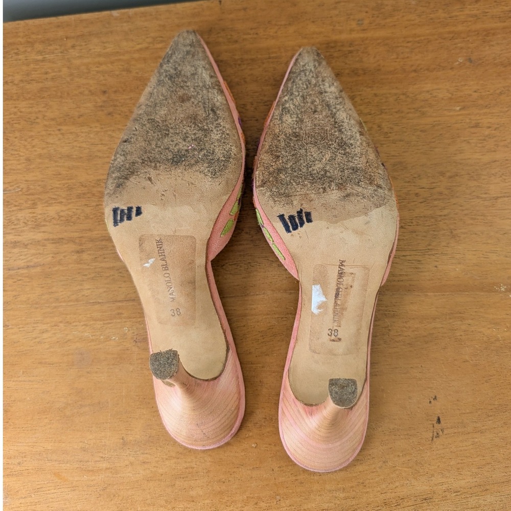 Vintage Y2K Manolo Blahnik Pastel Floral Suede Pointed Toe Mules - Picture 14 of 16